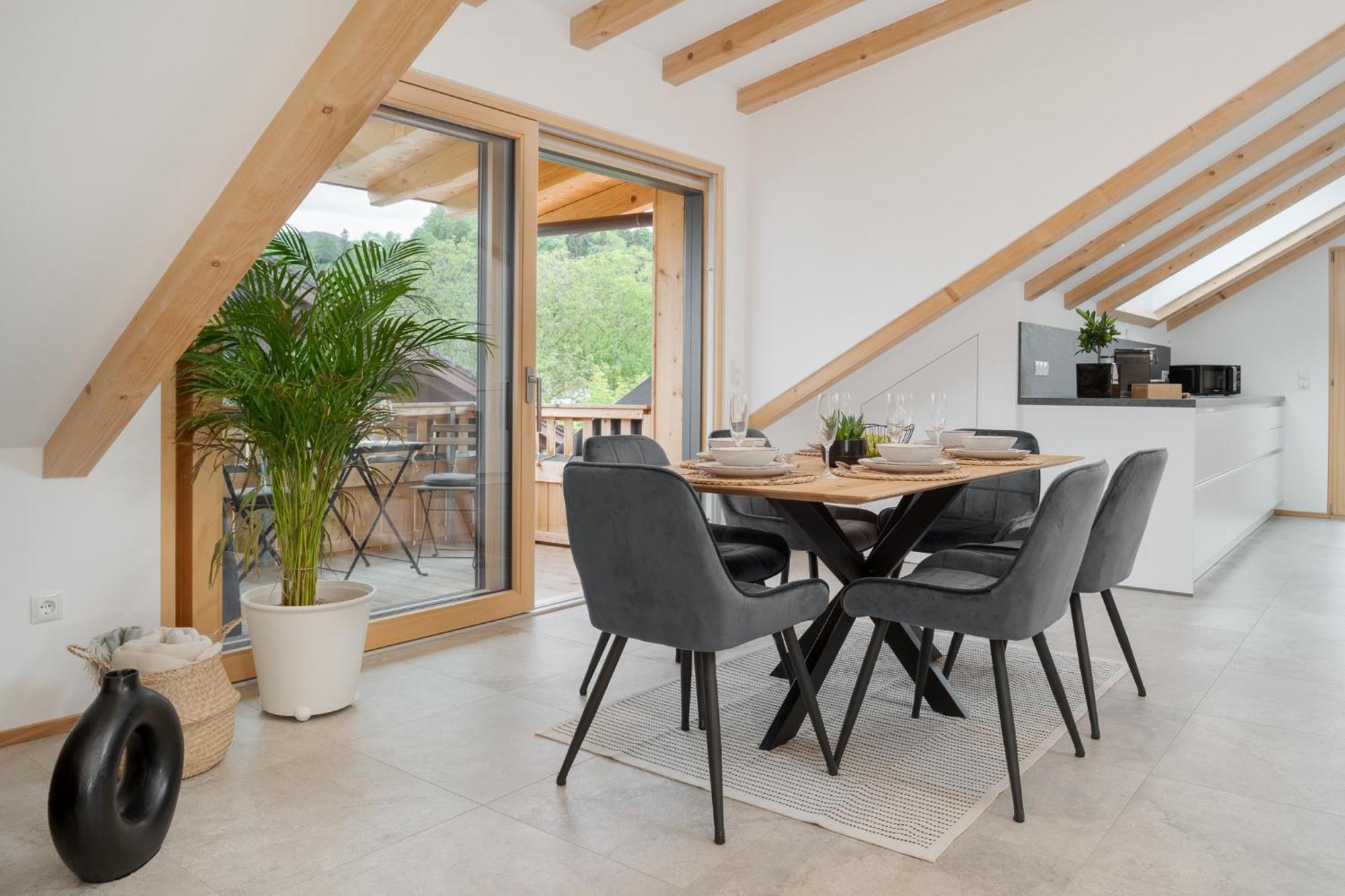 Fenjoy: Ferienapartment Mit Bergblick / Balkon / Bbq Bernau am Chiemsee Ngoại thất bức ảnh